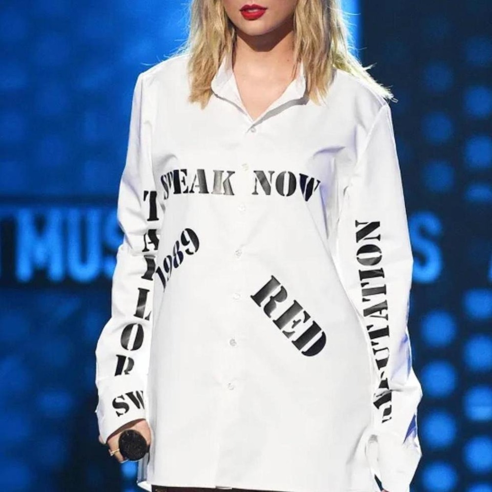 Taylor swift shirt AMA performance ERAs tour‎ outfit inspired long button down